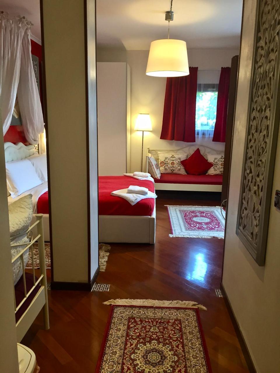 B&B Garda 4U 代森扎诺-德尔加达 外观 照片